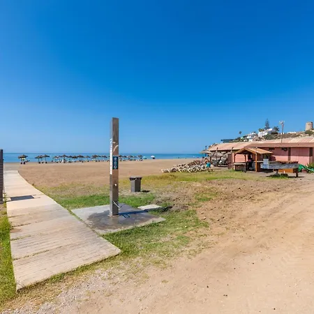 Wintowinrentals Spectacular Sea Views On The Beachfront * Rincon de la Victoria