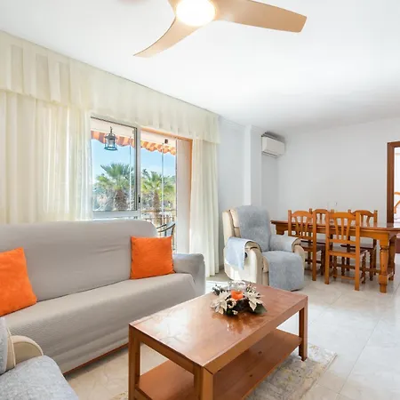 Apartment Wintowinrentals Spectacular Sea Views On The Beachfront