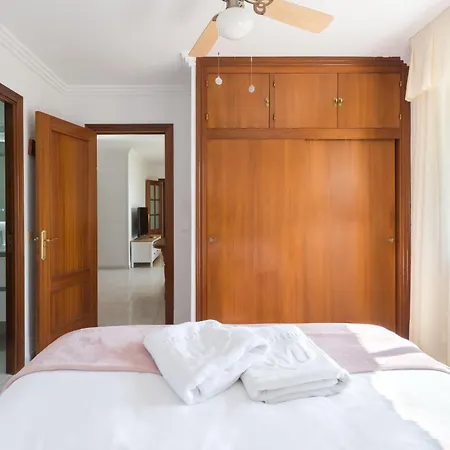 Wintowinrentals Spectacular Sea Views On The Beachfront Apartment Rincon de la Victoria