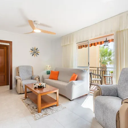 Apartment Wintowinrentals Spectacular Sea Views On The Beachfront